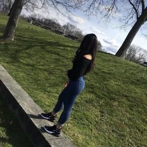 Meet your Posher, Sarah